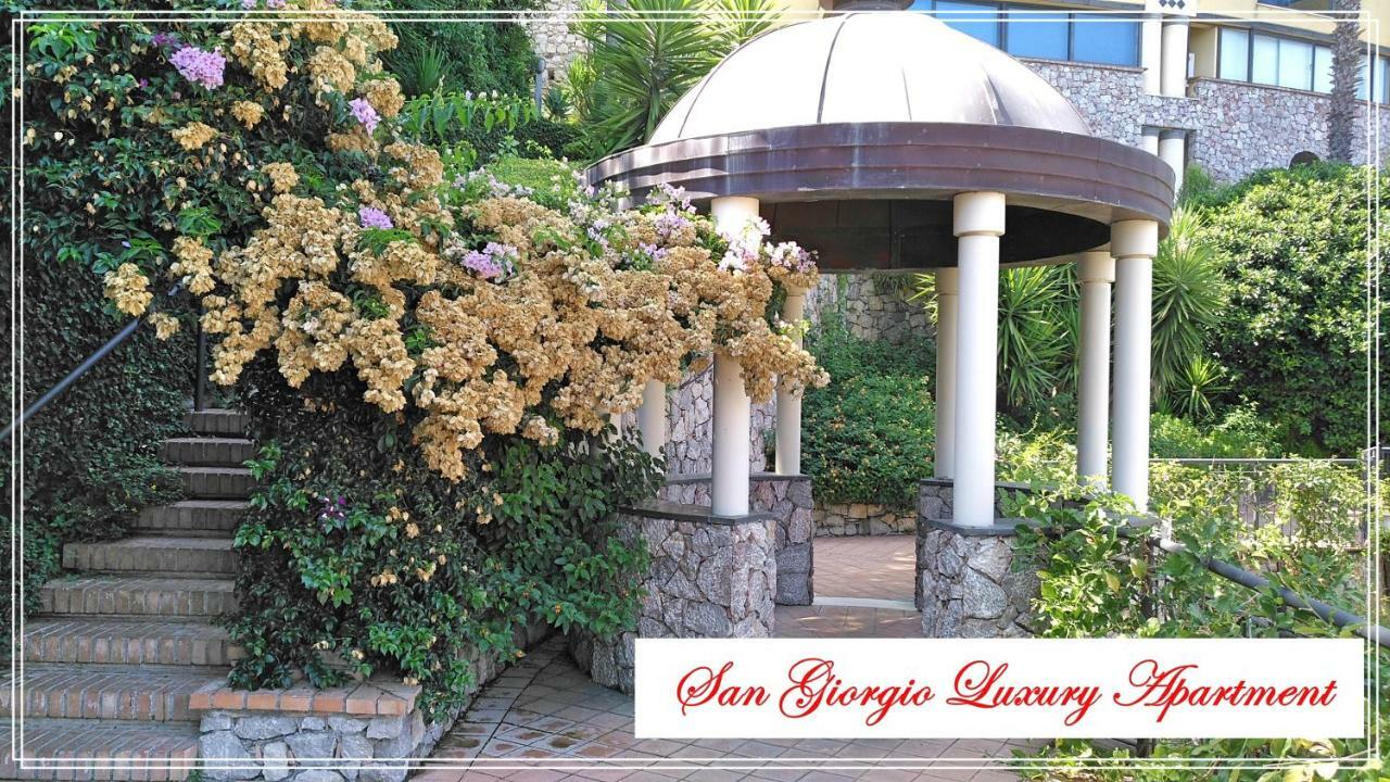 San Giorgio Luxury Apartment Taormina-Panoramic Pool & Parking Space Exterior photo